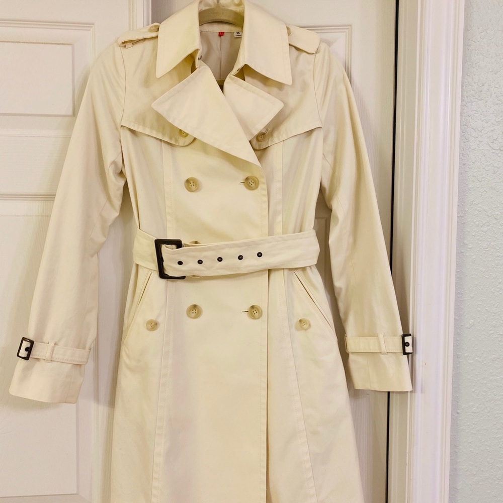 Antique Uniqlo trench coat women xs